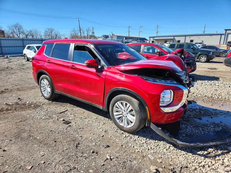 2024 MITSUBISHI OUTLANDER ES  