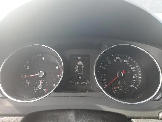 2017 VOLKSWAGEN JETTA SE  