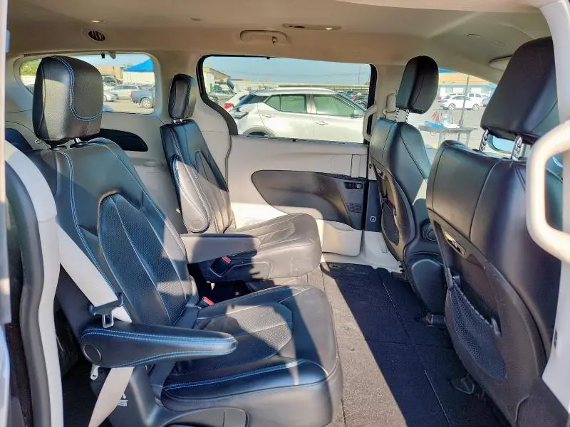 2021 CHRYSLER PACIFICA TOURING L  