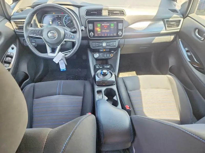 2019 NISSAN LEAF SV PLUS  