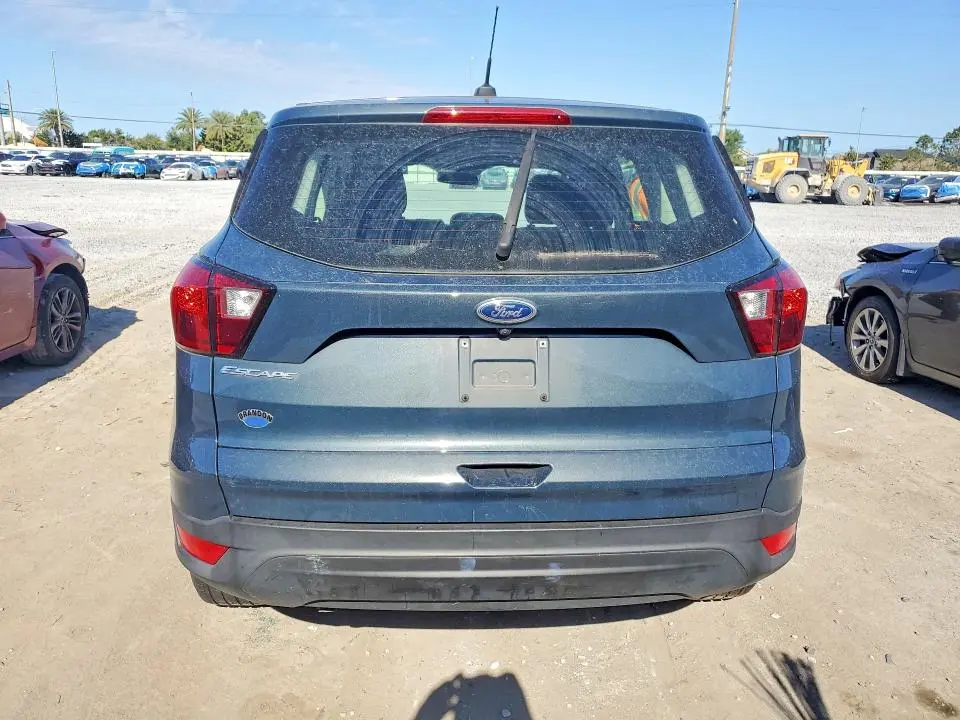 2019 FORD ESCAPE S  