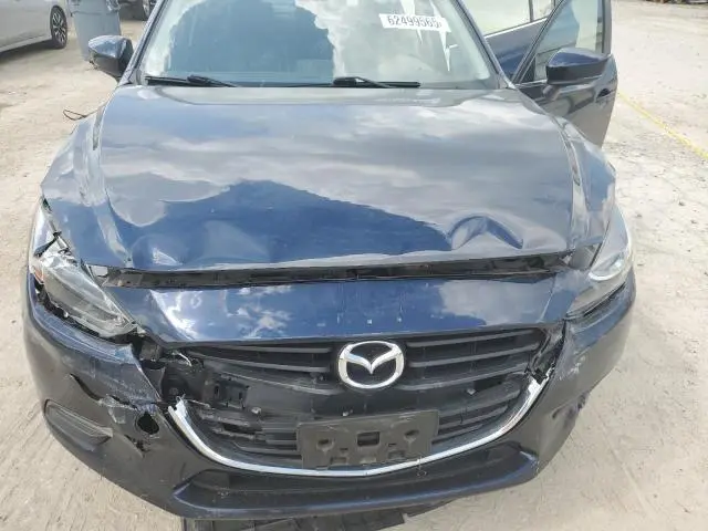 2018 MAZDA 3 TOURING  