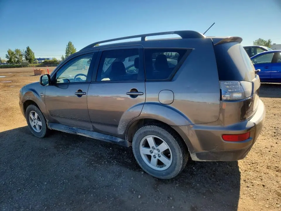2012 MITSUBISHI OUTLANDER ES  