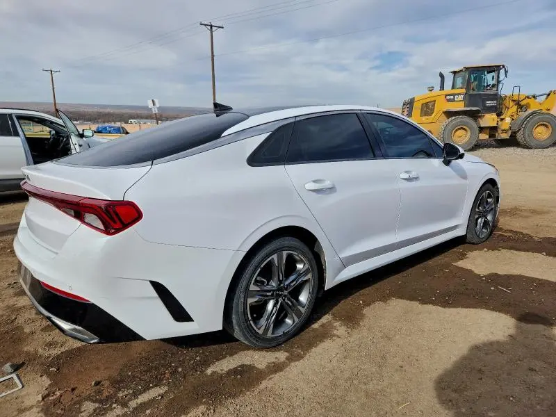 2022 KIA K5 EX  
