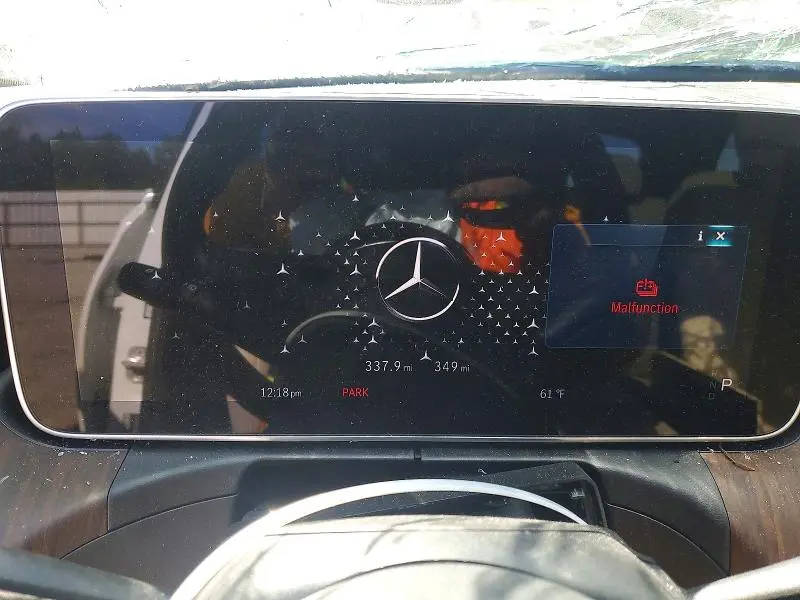 2026 MERCEDES-BENZ C 300  