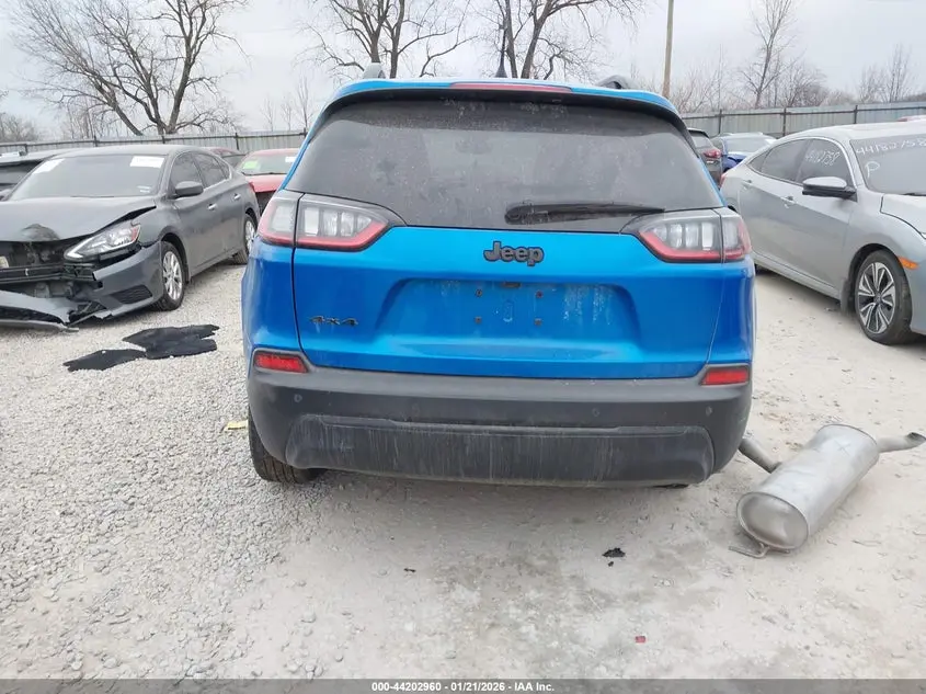 2023 JEEP CHEROKEE ALTITUDE LUX 4X4