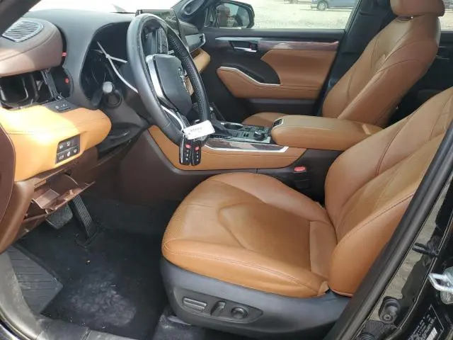 2020 TOYOTA HIGHLANDER PLATINUM  