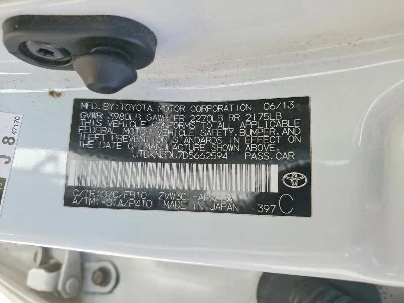 2013 TOYOTA PRIUS TWO  