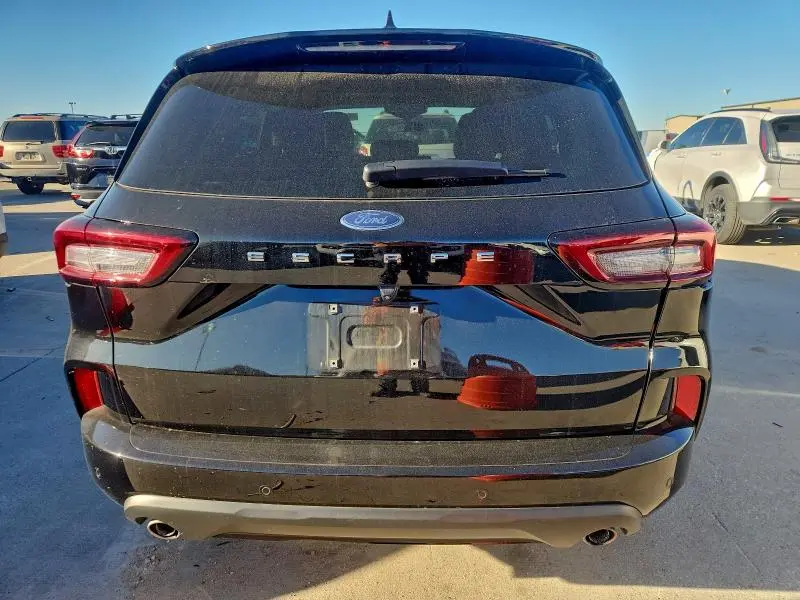 2024 FORD ESCAPE ST LINE  
