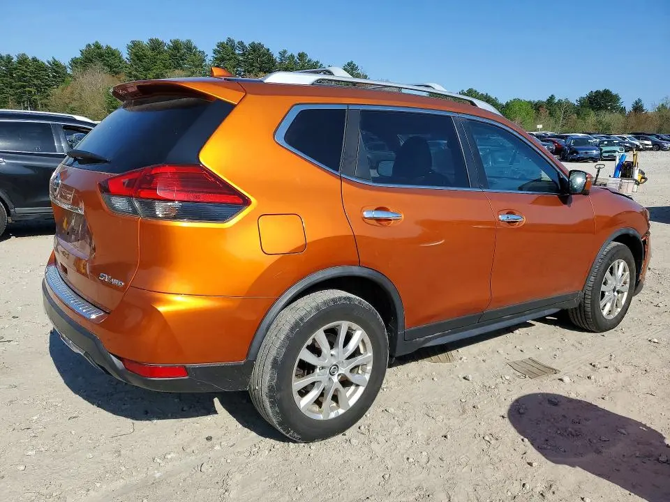 2017 NISSAN ROGUE SV  
