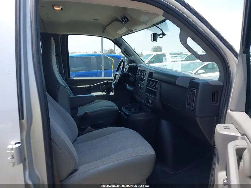 2018 CHEVROLET EXPRESS 2500 LS