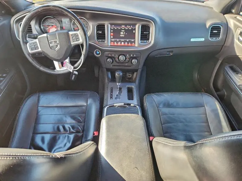 2011 DODGE CHARGER   