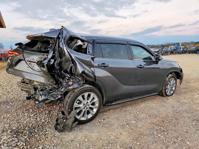 2021 TOYOTA HIGHLANDER LIMITED  