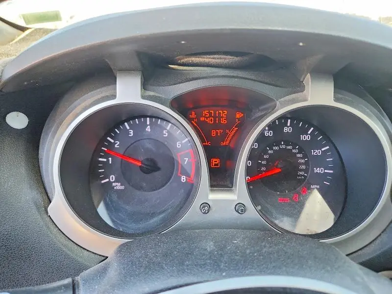 2011 NISSAN JUKE S  