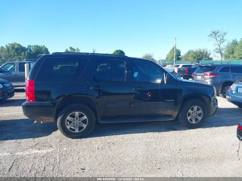 2011 GMC YUKON SLE