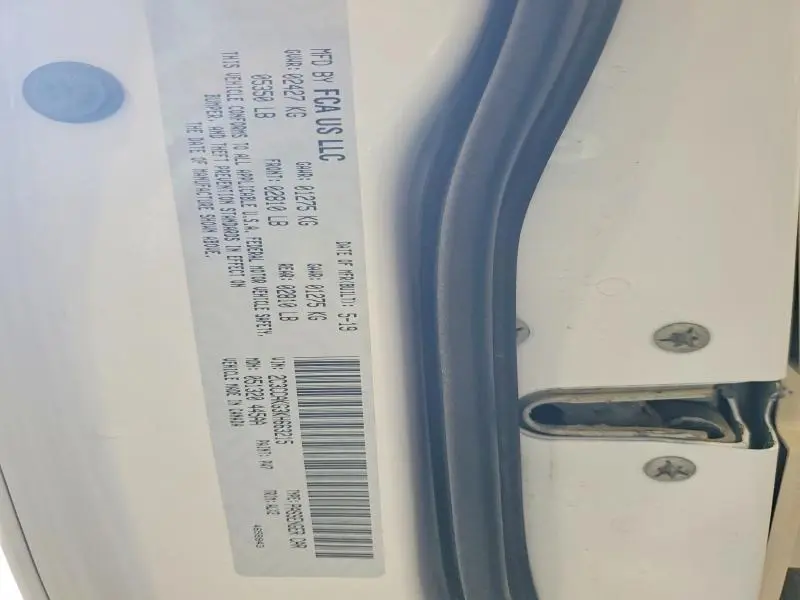 2019 CHRYSLER 300 LIMITED  