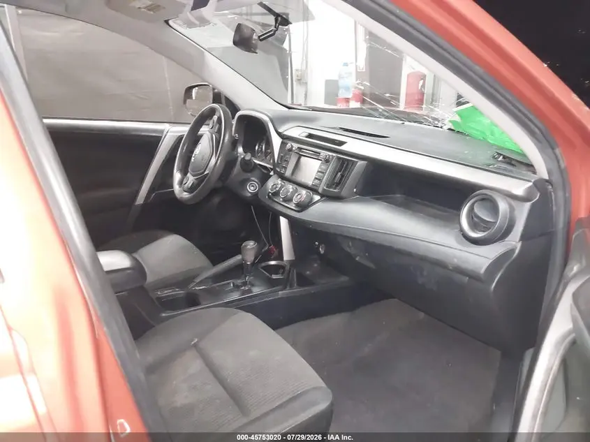 2016 TOYOTA RAV4 LE