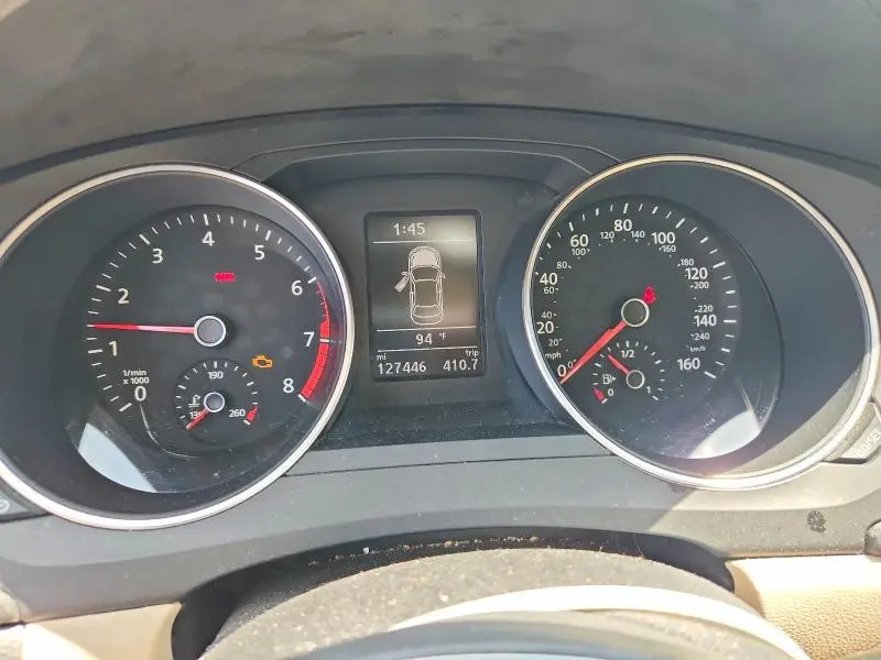 2017 VOLKSWAGEN JETTA SE  
