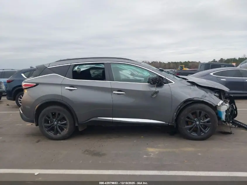 2017 NISSAN MURANO SV