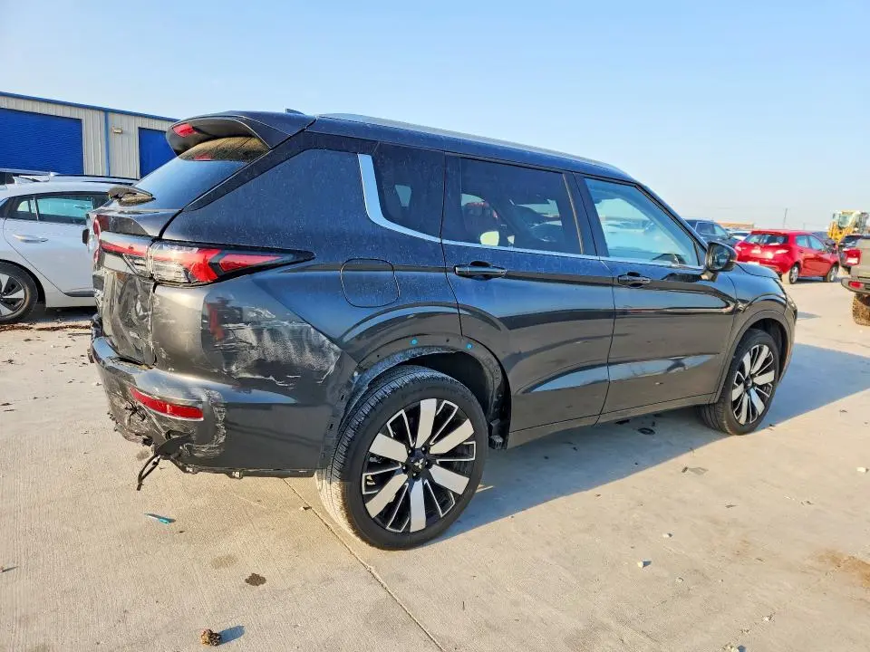 2025 MITSUBISHI OUTLANDER SEL  