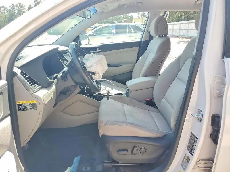 2016 HYUNDAI TUCSON SPORT  