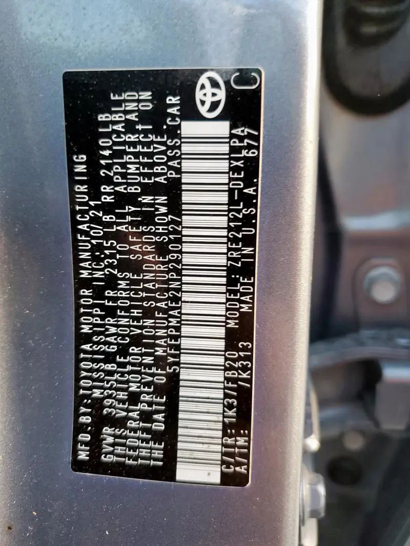 2022 TOYOTA COROLLA LE  