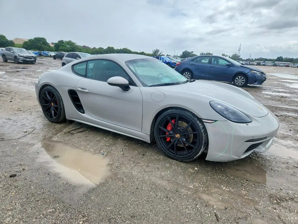 2024 PORSCHE CAYMAN S  
