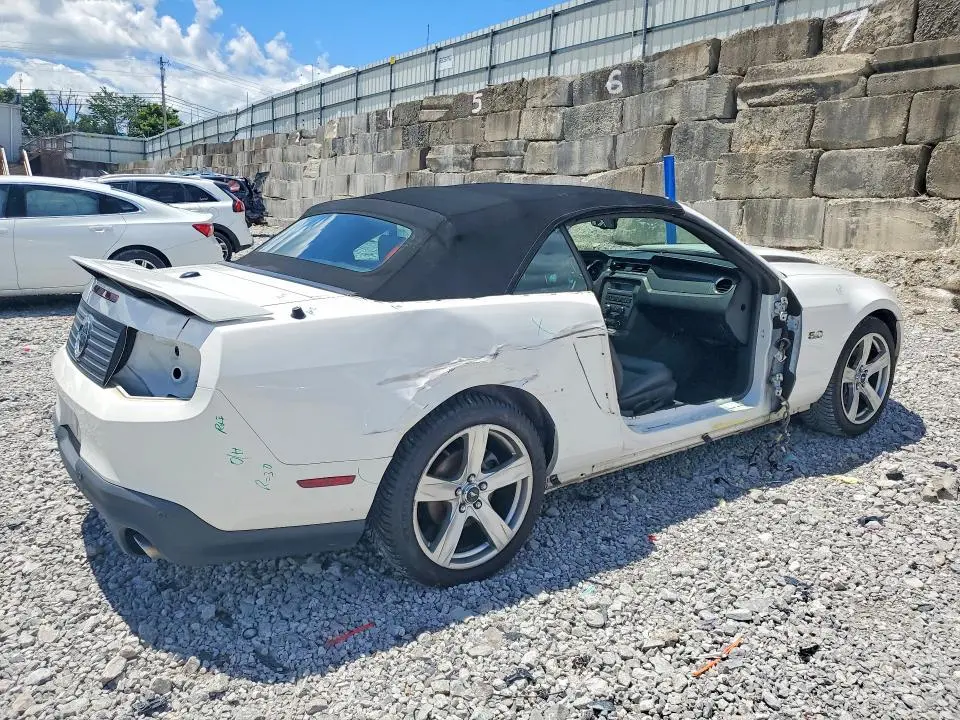 2012 FORD MUSTANG GT  
