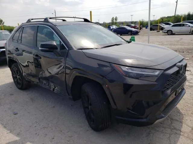 2024 TOYOTA RAV4 SE  