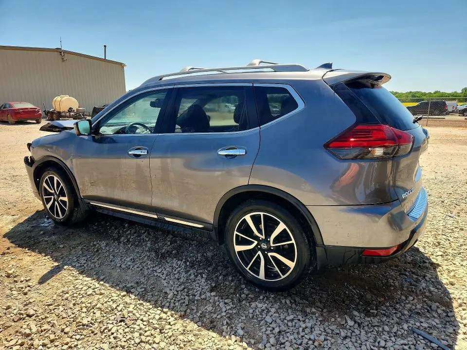2017 NISSAN ROGUE SL  