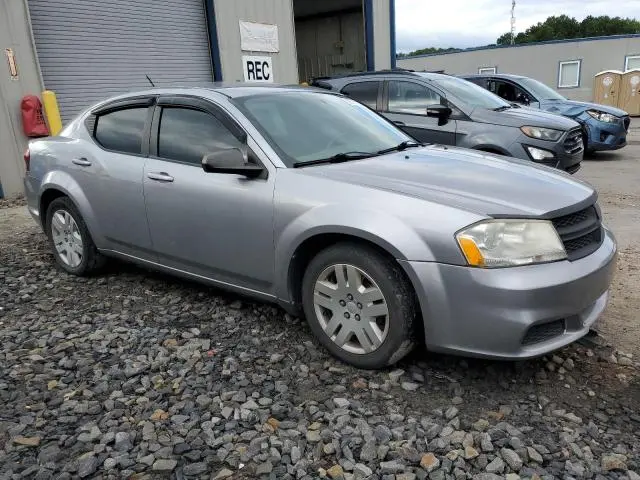 2013 DODGE AVENGER SE  