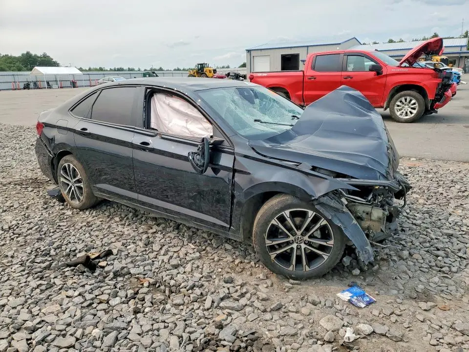 2024 VOLKSWAGEN JETTA SPORT  