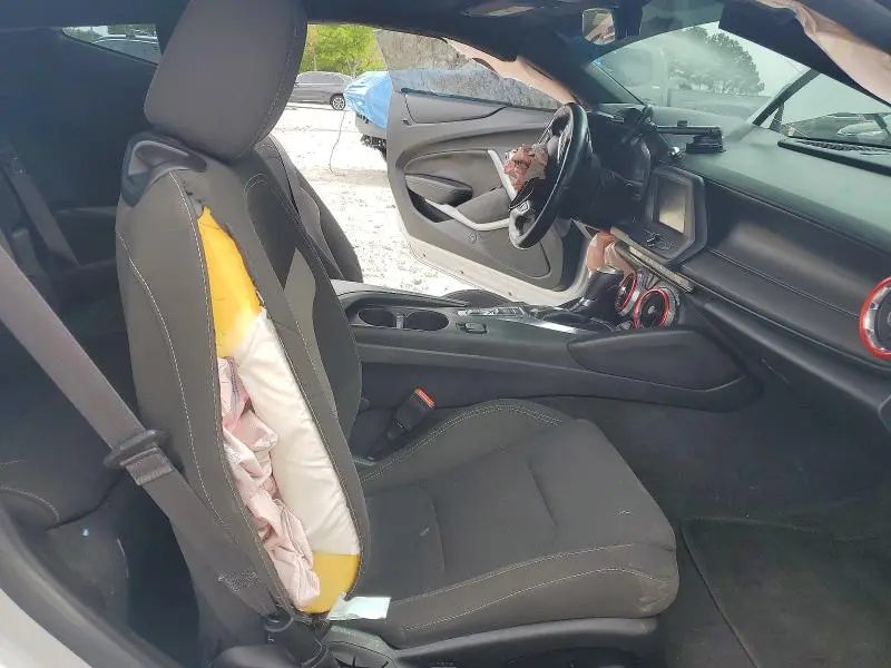 2017 CHEVROLET CAMARO LT  