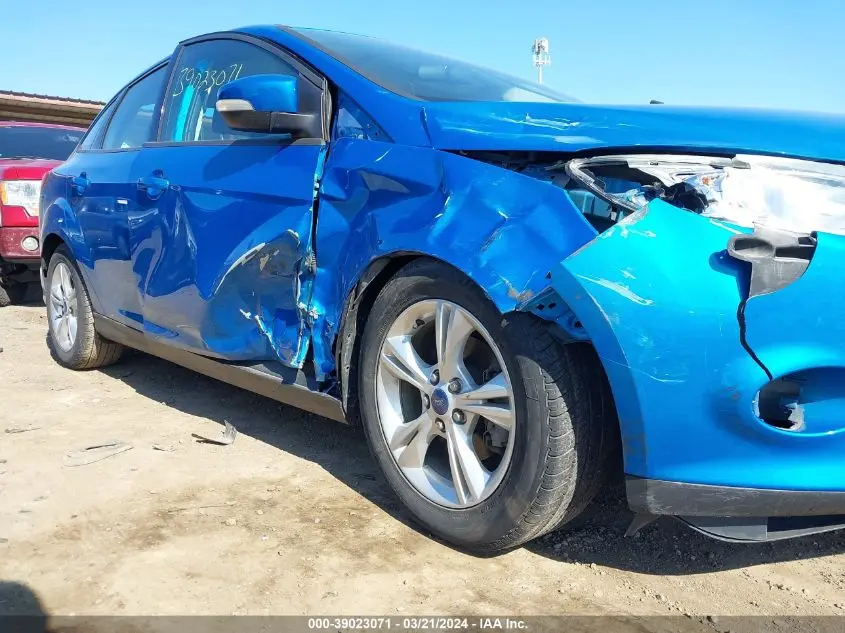 2014 FORD FOCUS SE