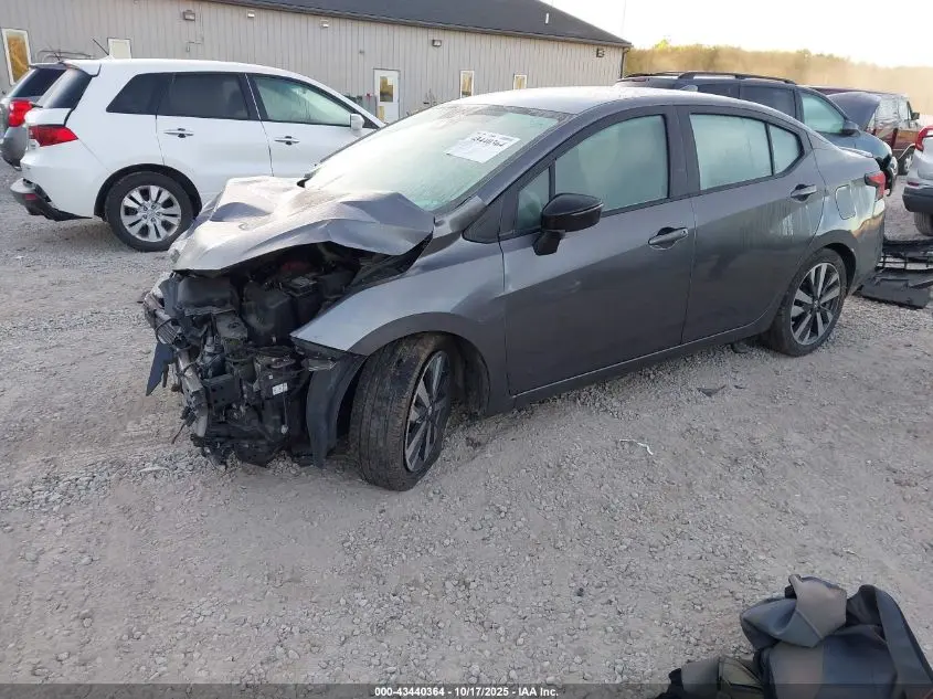 2020 NISSAN VERSA SR XTRONIC CVT