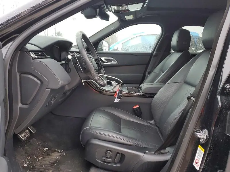 2025 LAND ROVER RANGE ROVER VELAR DYNAMIC SE  