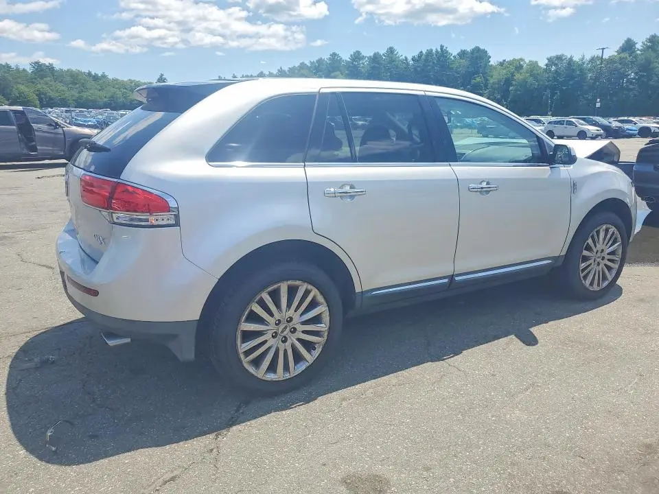 2011 LINCOLN MKX   