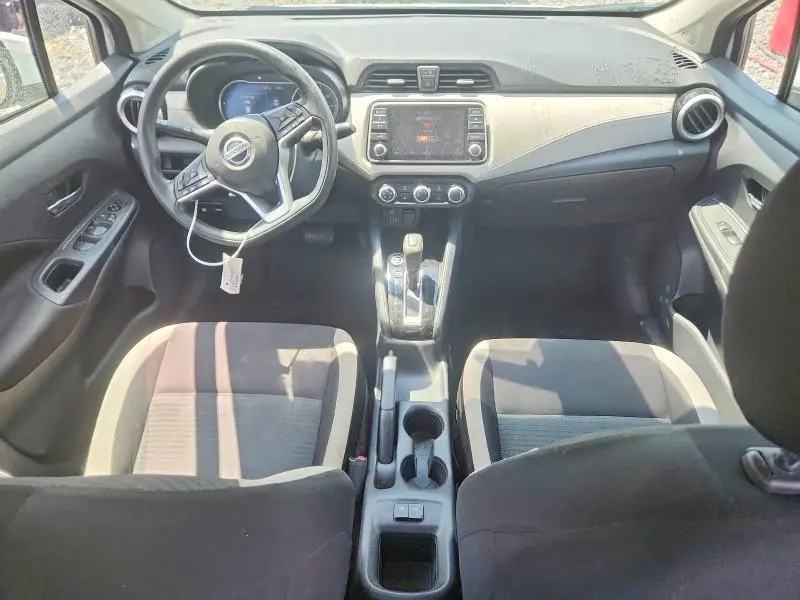 2022 NISSAN VERSA SV  