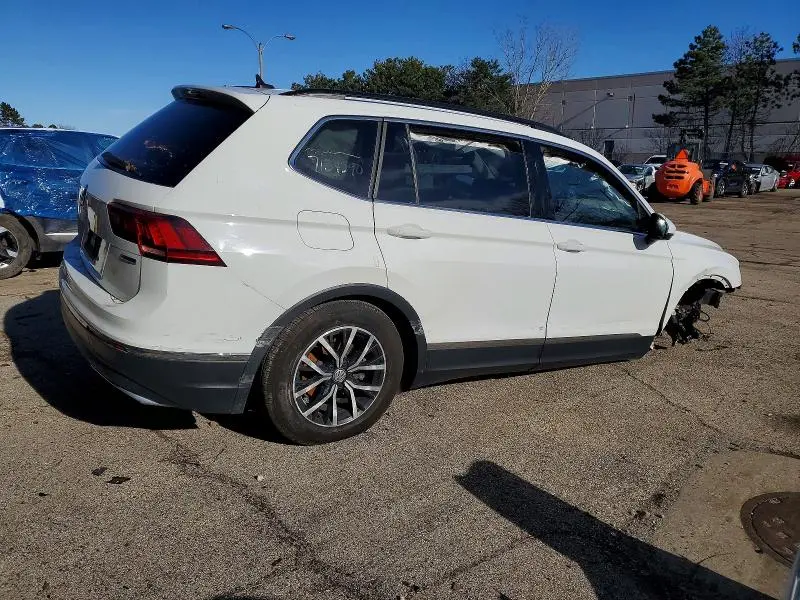 2021 VOLKSWAGEN TIGUAN SE  
