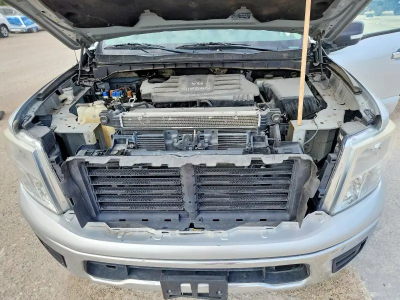 2017 NISSAN TITAN S  
