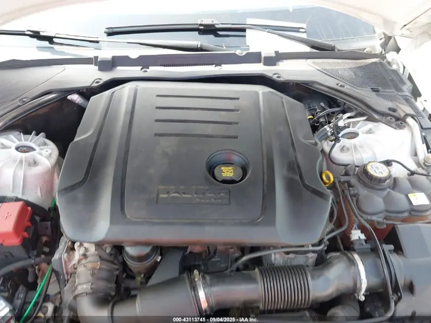 2017 JAGUAR XE 20D PREMIUM