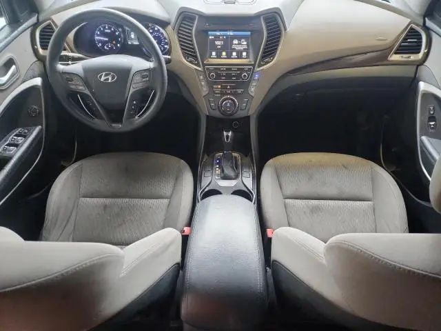 2017 HYUNDAI SANTA FE SE  