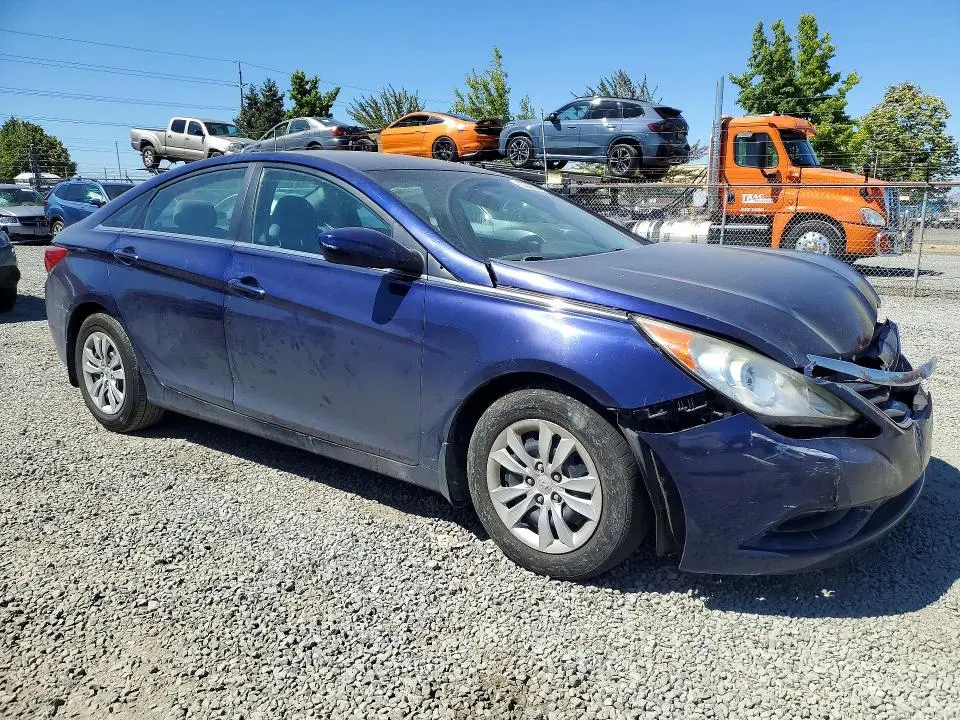 2011 HYUNDAI SONATA GLS  