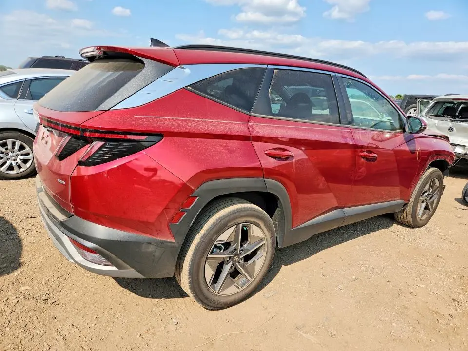 2025 HYUNDAI TUCSON SEL  