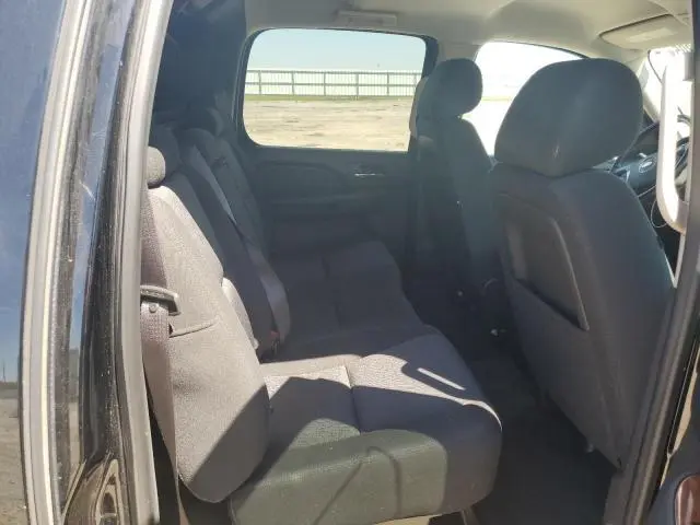 2013 CHEVROLET AVALANCHE LS  