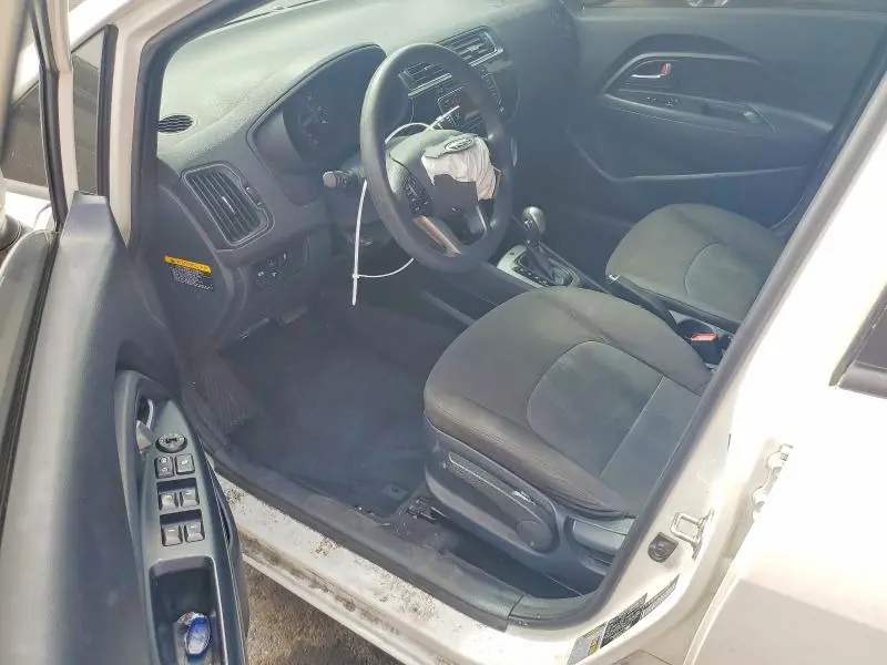 2017 KIA RIO LX  