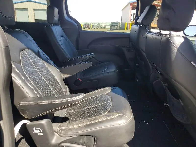 2021 CHRYSLER PACIFICA TOURING L  