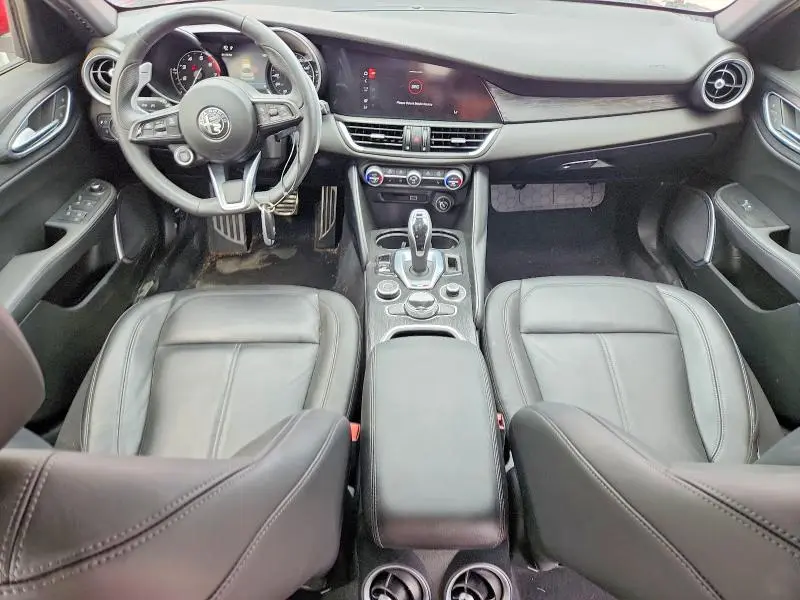 2022 ALFA ROMEO GIULIA   