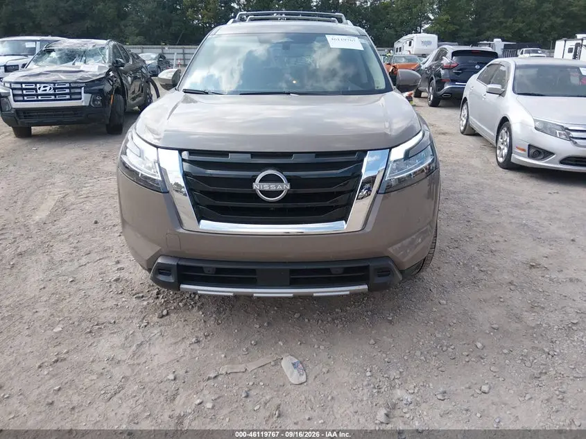 2023 NISSAN PATHFINDER PLATINUM FWD