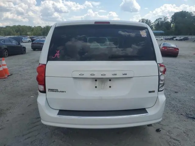 2016 DODGE GRAND CARAVAN SE  